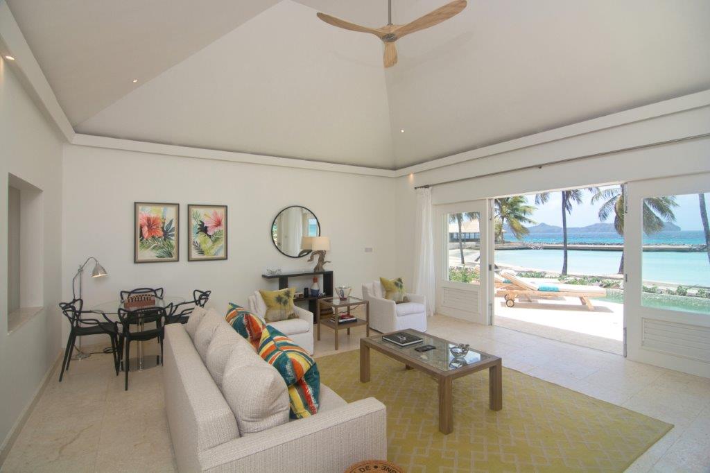 141C8ED6-6A3E-4AAF-5457-3D22F623344B_WID_7093ccx-copy