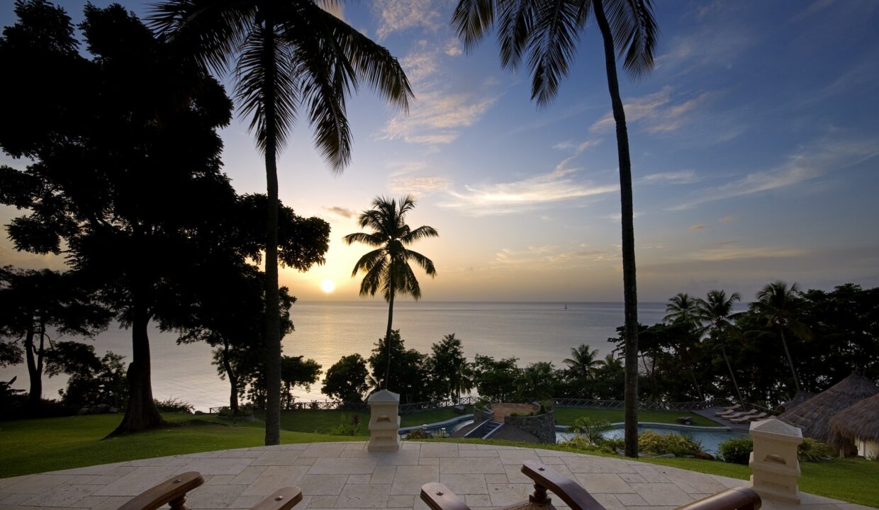 1D74A58D-C464-F7AA-982C-14859603855C_GABRIEL-HOUSE-ST-LUCIA-VIEW-AT-TWILIGHT