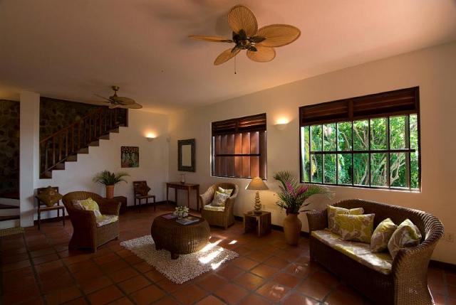 4DCE2A35-87A8-54DC-088D-4AD3E9E9EC62_1865_260