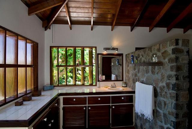 A4D3648B-B49E-198B-E36E-3AE3215C465E_1866_260