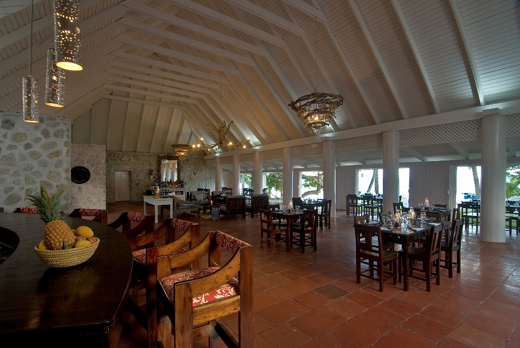 Bar_and_restaurant_Sugar_Reef_Bequia